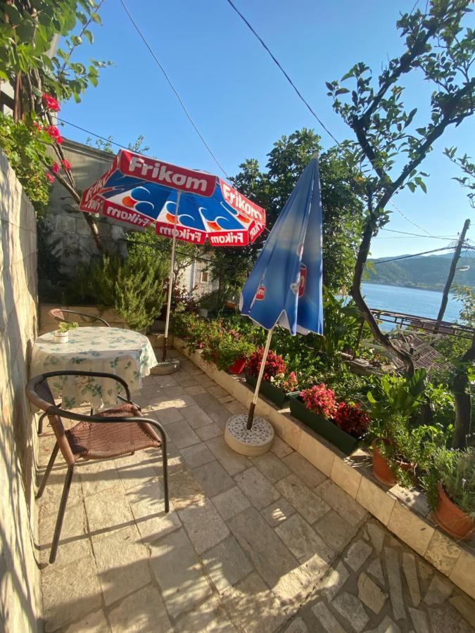 Apartments Vucinovic Tivat Exterior photo