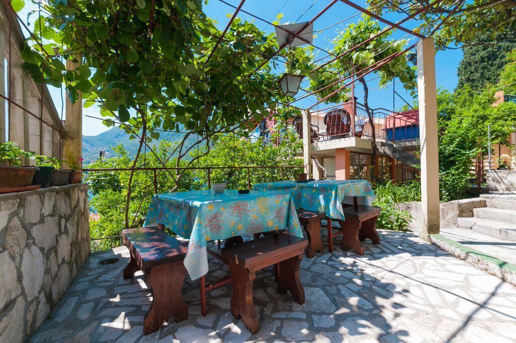 Apartments Vucinovic Tivat Exterior photo